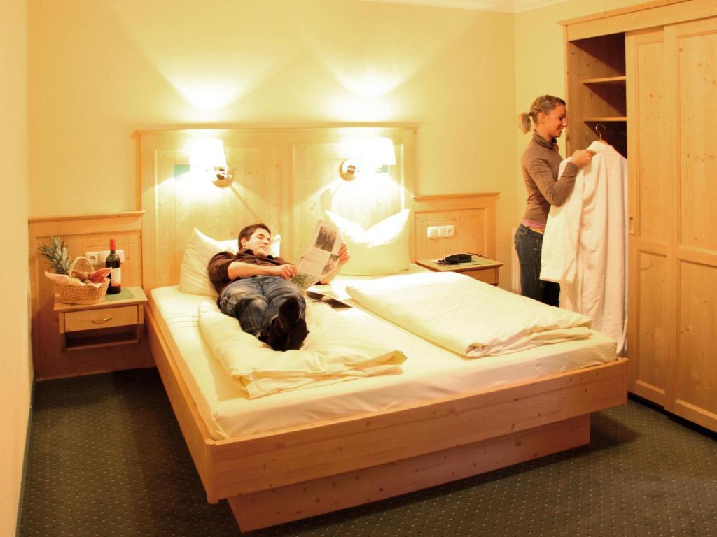 Hotel Gebirgshäusl Engedey Zimmer foto